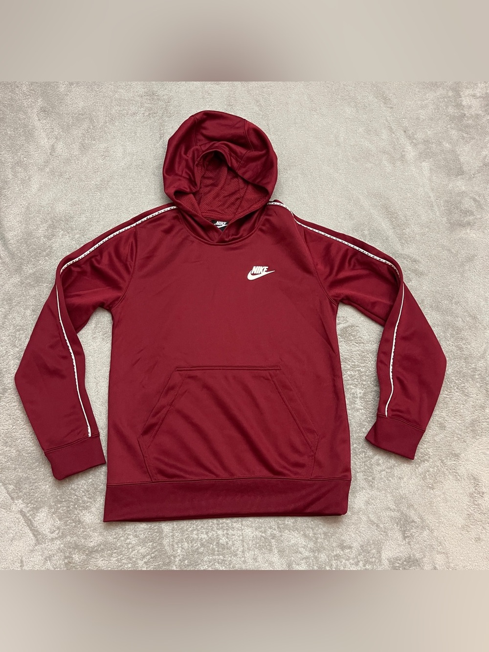 Nike Dri-FIT Boys Hoodie Youth Medium Red White Swoosh Pullover Athletic